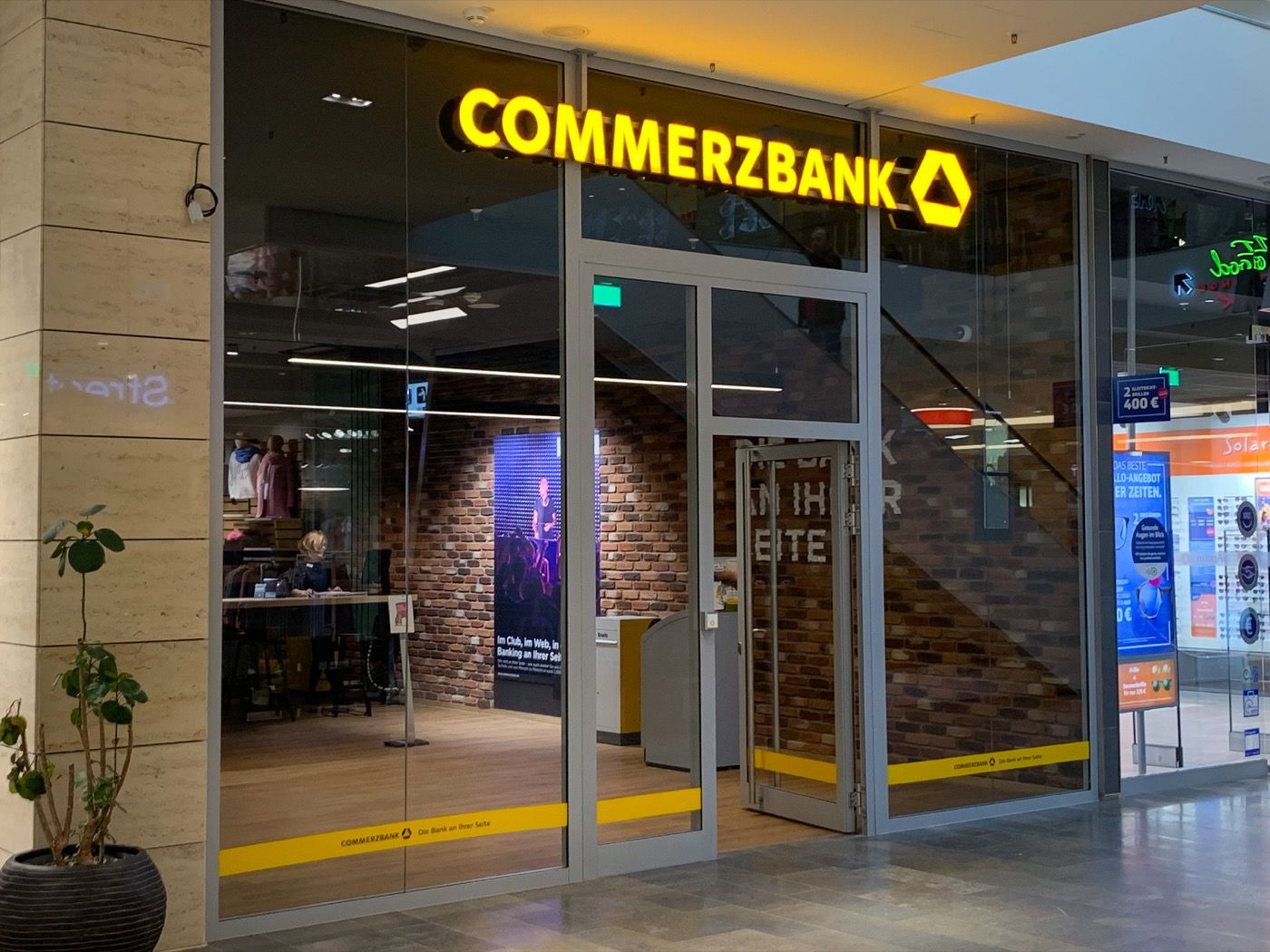 Commerzbank im Citti-Park Lübeck